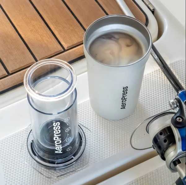AeroPress Go PLUS, кремовый