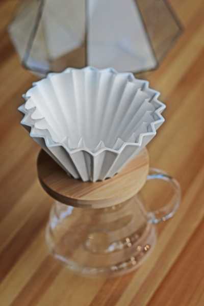 Воронка керамическая AnyBar Оригами, 3-4 чашки, белая