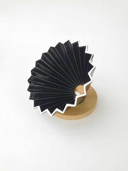 Воронка керамическая Оригами, 3-4 чашки, черная
