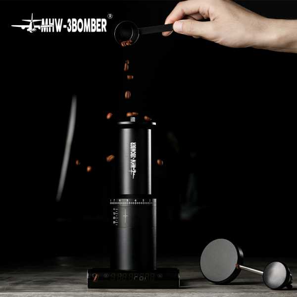 Кофемолка ручная MHW-3BOMBER Voyager, черный